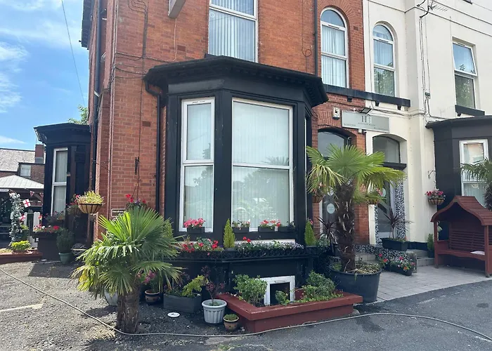 Hendham House - Near Etihad Stadium, Coop Live Arena, Ao Arena, Piccadilly Train Station & City Centre